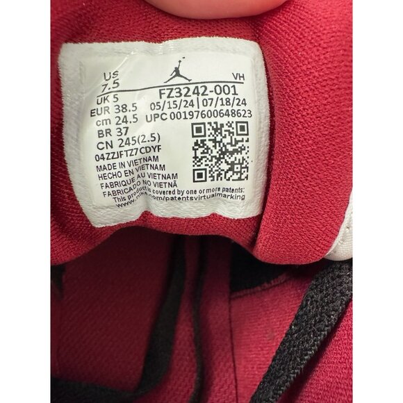 NWT Women’s Nike Air Jordan 1 Low SE 'Velvet Black Toe' Size 7.5 - Picture 6 of 6